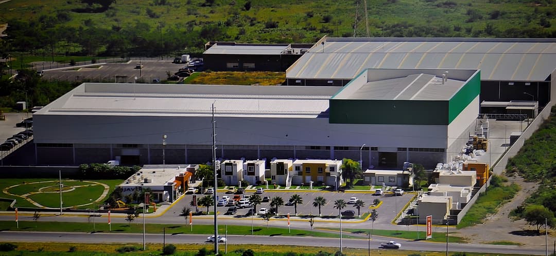 Laboratorio en México con entradas de aire optimizadas para una buena ventilación